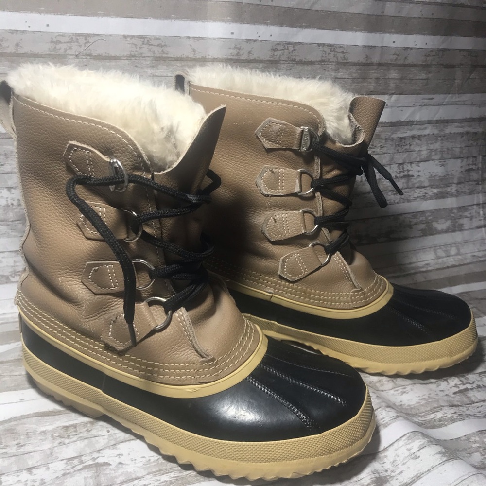 Sorel boots size 7 gently used hand crafted guc